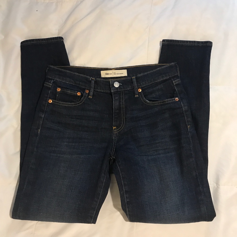GAP 1969 best girlfriend ( not boyfriend) jeans